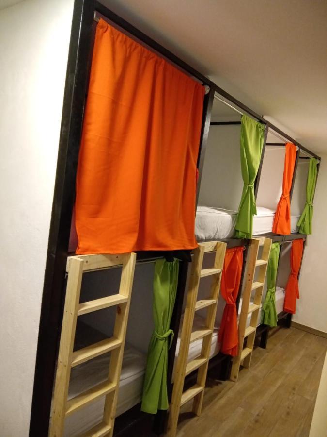 Casa Escalante Hostel サンホセ エクステリア 写真